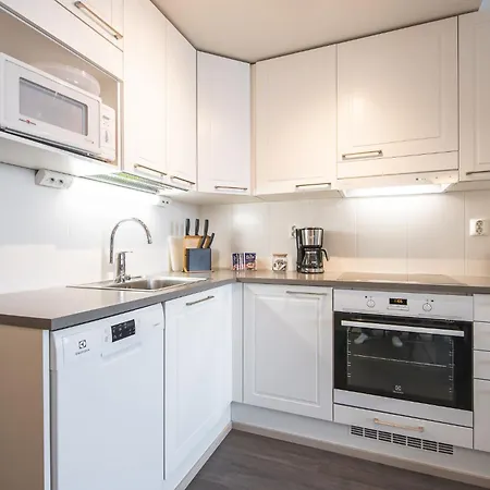 Saunallinen Kaksio Autohallipaikalla Appartamento *