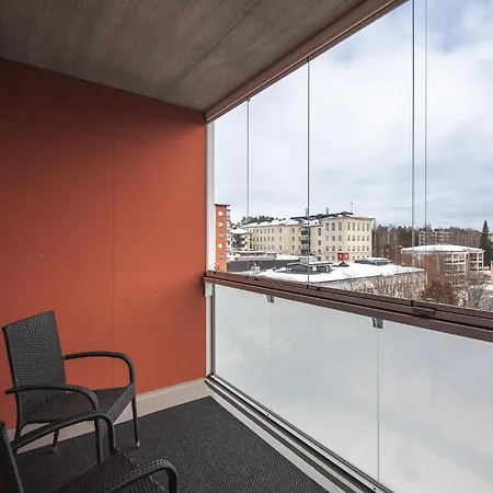 Saunallinen Kaksio Autohallipaikalla 아파트