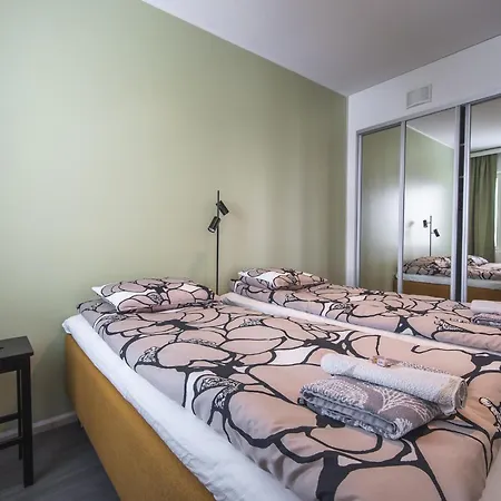 Saunallinen Kaksio Autohallipaikalla *